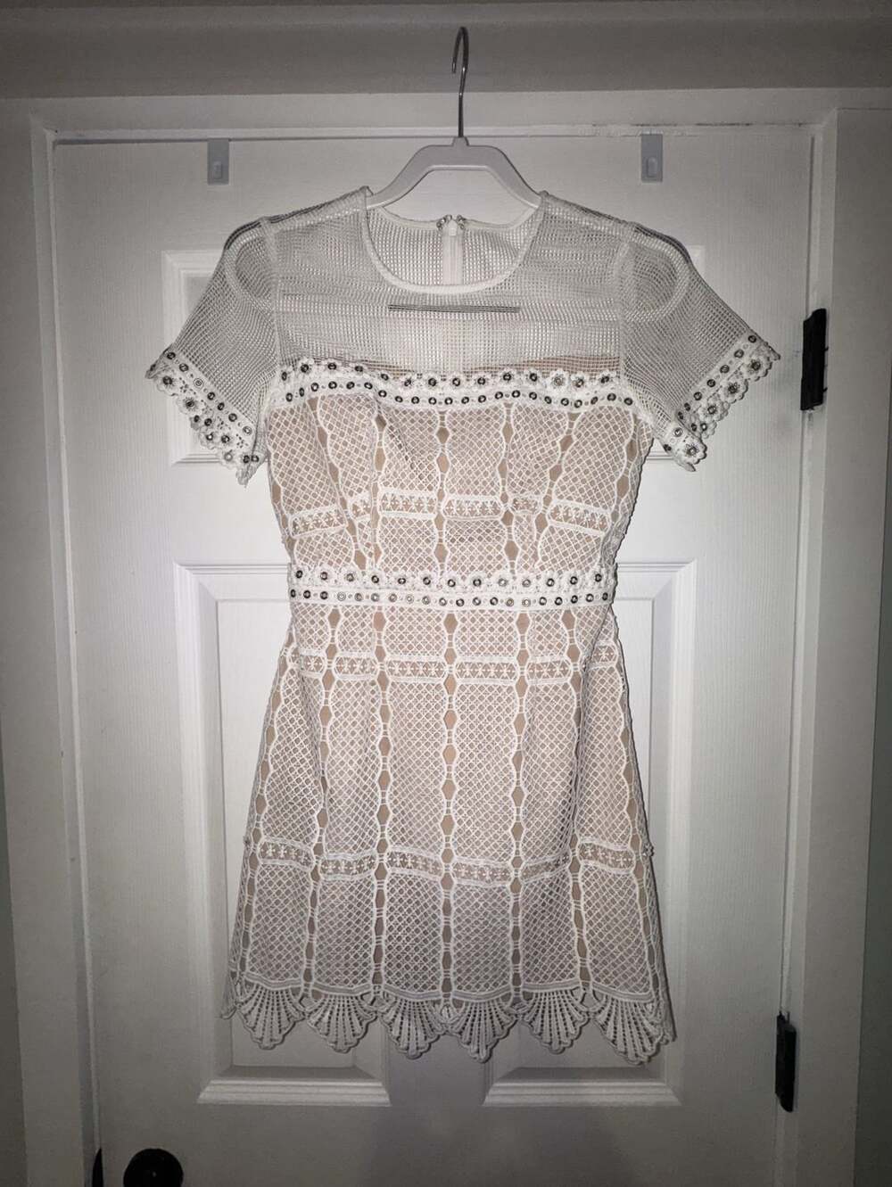 Elliatt Freyai Lace Mini Dress Size S White Cap Sleeve